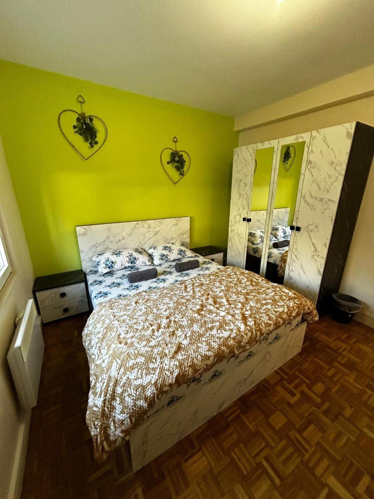 Best Holliday Home For Family Newly Renovated Garges-les-Gonesse Luaran gambar